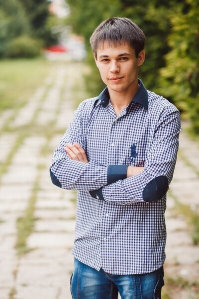  ,   Denis, 24 ,   ,   