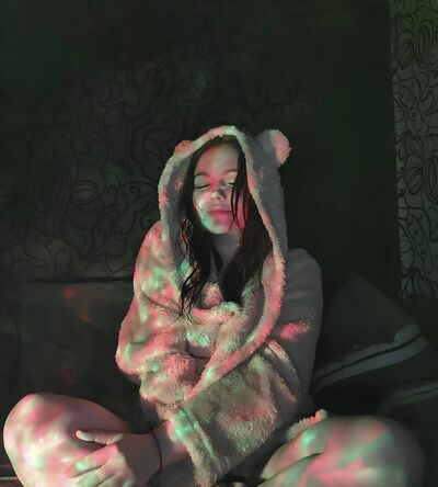 ,   Elizaveta, 23 ,   c , 