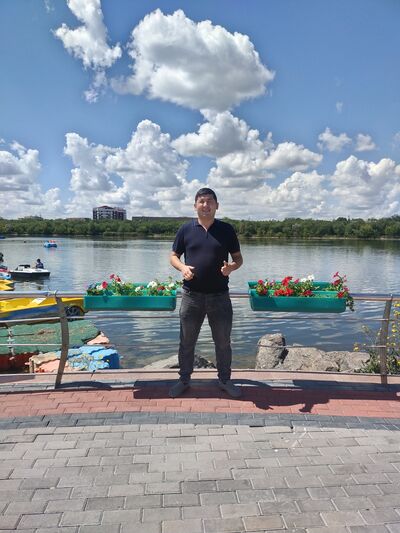 ,   Akon, 32 ,   ,   