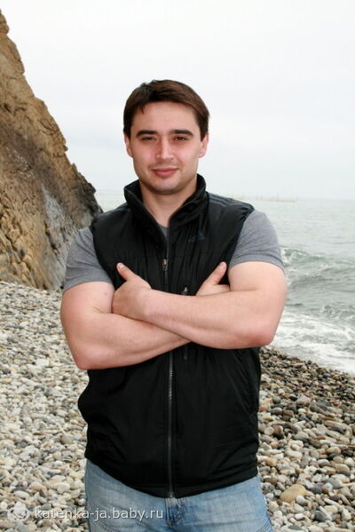  ,   Artur, 30 ,   