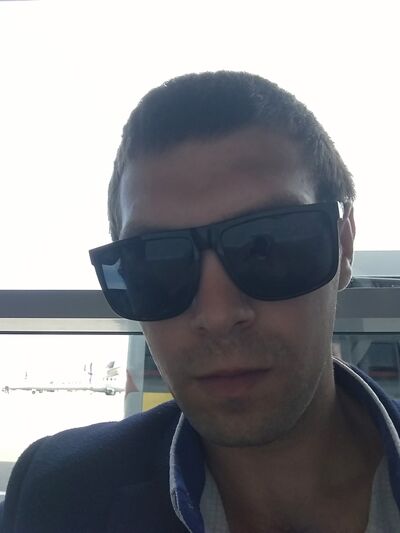  ,   Artur, 33 ,   ,   , c 