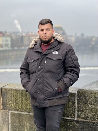  Azor,   , 30 ,     , c 