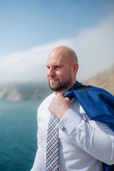  ,   Viktor, 34 ,   ,   , c 