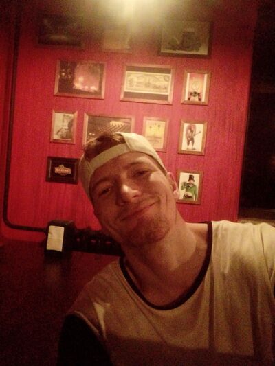  ,   Viktor, 33 ,   ,   , c 