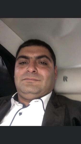  ,   Armen, 38 ,   ,   
