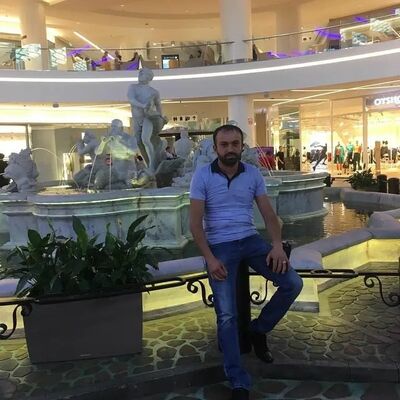  ,   Sasha, 36 ,   ,   