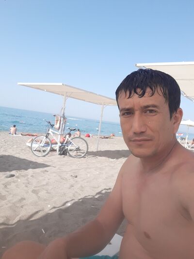  ,   Yusuf, 40 ,  