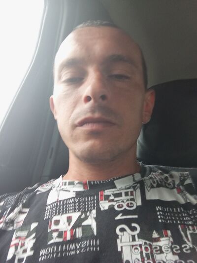  ,   Erik, 31 ,   ,   , c , 