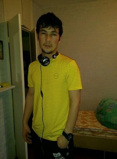  ,   Baxrom, 33 ,   