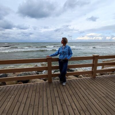  ,   Olga, 54 ,     , c 