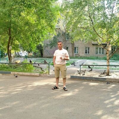  ,   Rusik, 46 ,   ,   