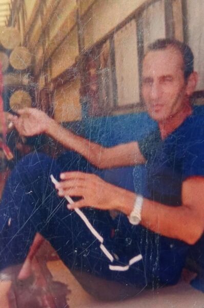  ,   Ali, 51 ,   ,   