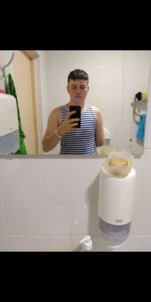  ,   Alex, 22 ,   ,   