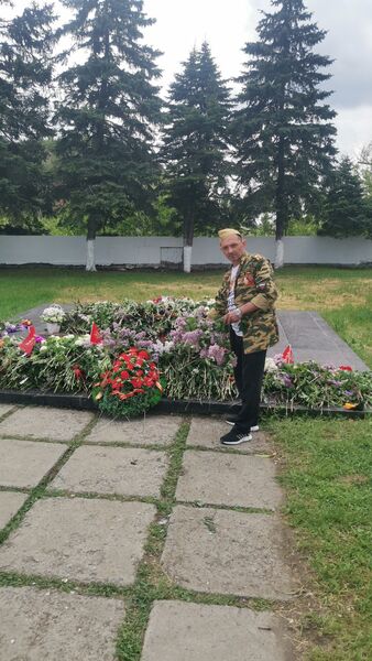  ,   Nikolay, 45 ,   , 