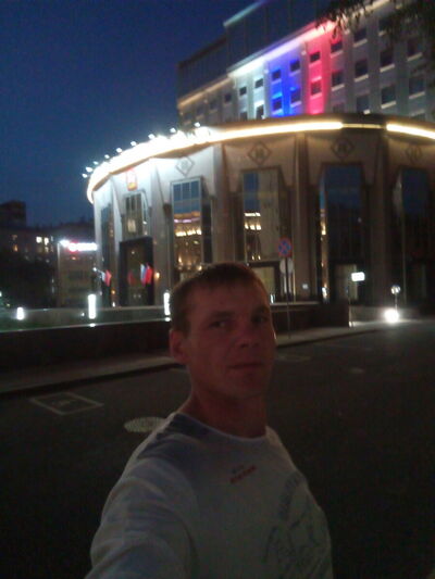  ,   Yurij, 40 ,   ,   , c 
