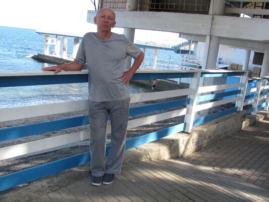  ,   Viktor, 62 ,     , c 