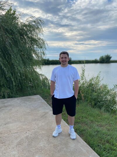  Dronten,   , 28 ,   ,   