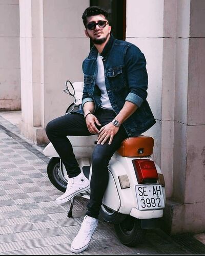  ,   Babek, 29 ,   ,   