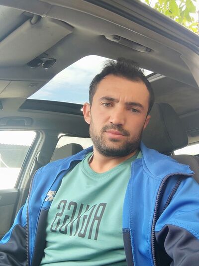  ,   Arnold, 33 ,   ,   , 