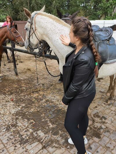  ,   Viktoria, 26 ,     , c 