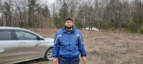  ,   Leonid, 46 ,   ,   , 