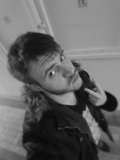  ,   Red, 31 ,     , c 