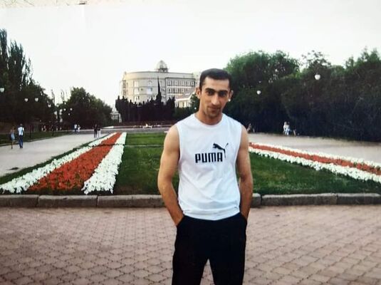  ,   Marat, 37 ,   ,   
