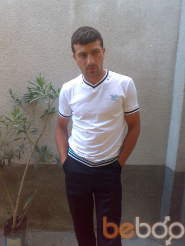 1052276  Aram, 35 ,    