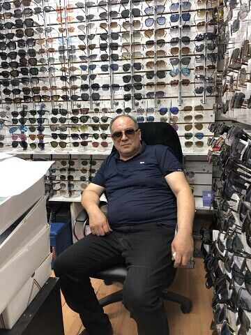  44047566  Rasid, 48 ,    