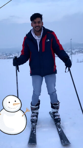  ,   Tushar, 24 ,   ,   