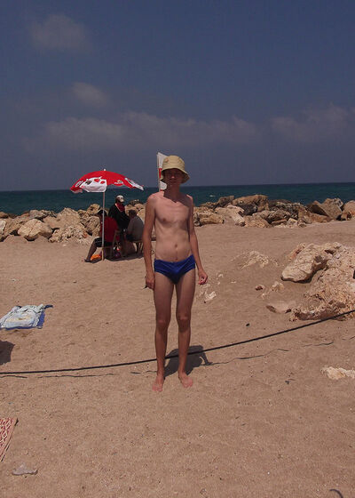  Karmi'el,   David, 40 ,     , c 