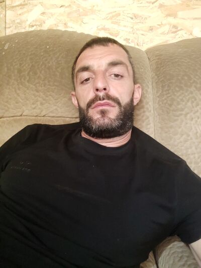  ,   Artyom, 41 ,   ,   
