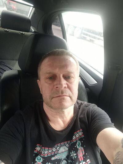  ,   Nikolai, 51 ,   c 