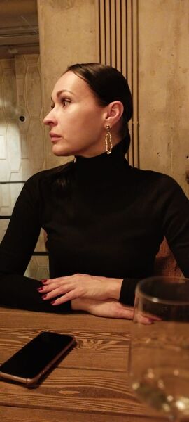  ,   Gala, 43 ,   , c 