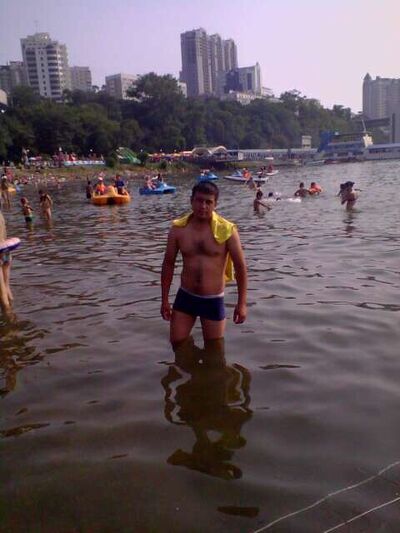  ,   Farxod, 33 ,   ,   