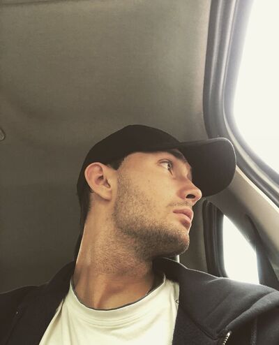 ,   Alex, 27 ,   