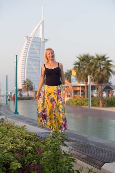  ,   MarinaOva, 38 ,   ,   , c , 
