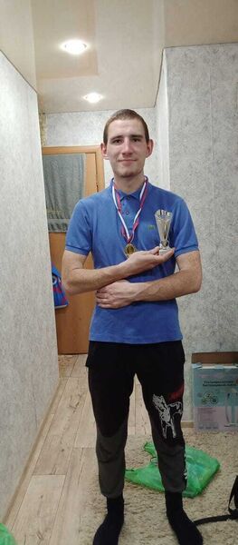  ,   Damir, 22 ,   ,   , c 