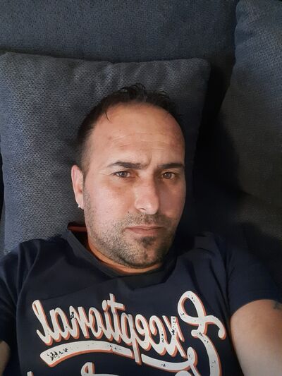  Frankfurt am Main,   Djoni, 47 ,     , c 