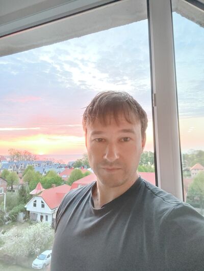  ,   Ivan, 35 ,   ,   