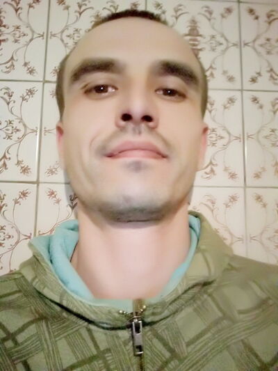  ,   Dmitri, 38 ,   ,   , c 