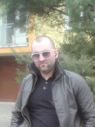  ,   Fedor, 37 ,   
