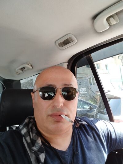  ,   Gio, 51 ,     , c 