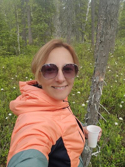 ,   Elena, 46 ,   ,   , c , 