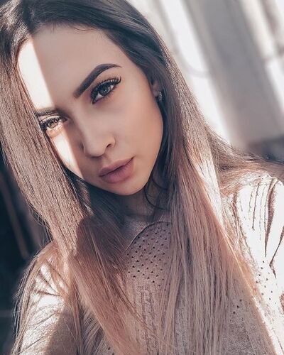  ,   Milana, 28 ,   ,   , c , 