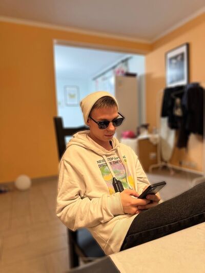  ,   , 25 ,   ,   
