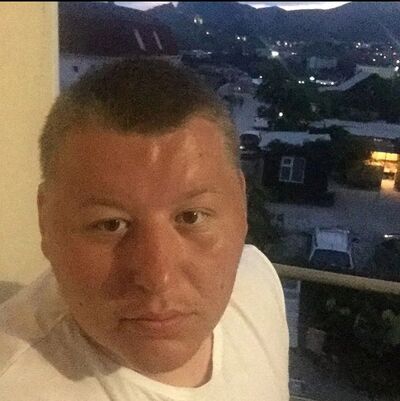  ,   Rinat, 32 ,   ,   