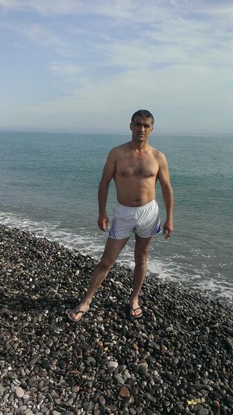  ,   Maks, 53 ,     , c 