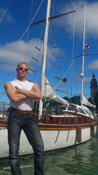  ,   Aleks, 47 ,   ,   , c 