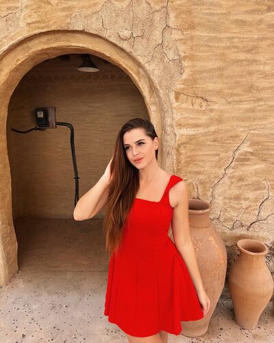 ,   Victoria, 23 ,   ,   